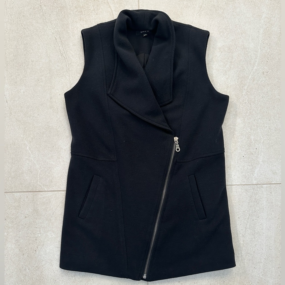 Asymmetrical Zip Two-Pocket Drew XS Sleeveless Vest EUC! Made in USA!